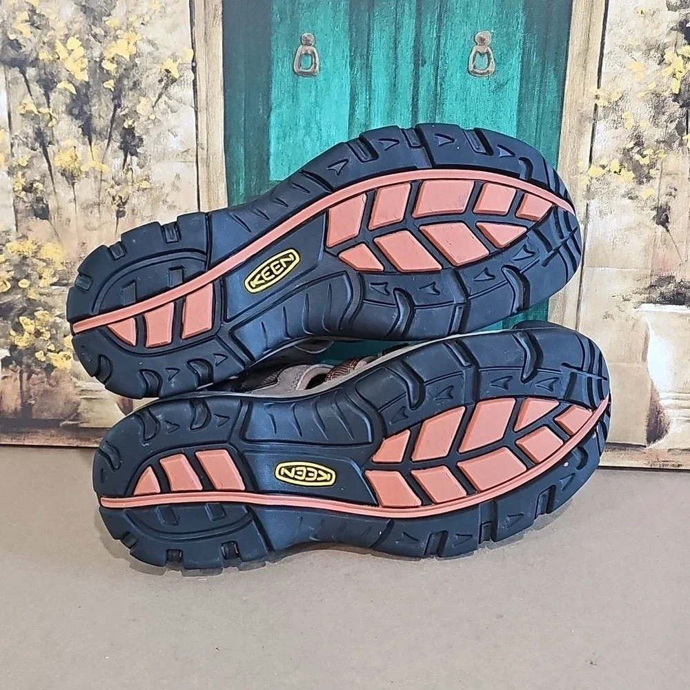 KEEN Owyhee Brown Athletic Hiking Multisport Sandal US 10